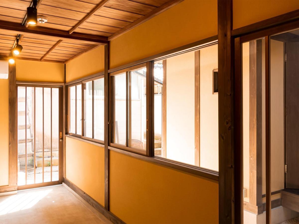 Miyajima Guest House Mikuniya Hatsukaichi Exteriör bild