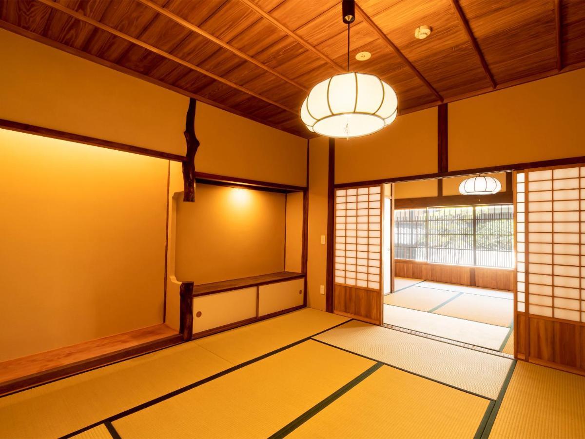 Miyajima Guest House Mikuniya Hatsukaichi Exteriör bild