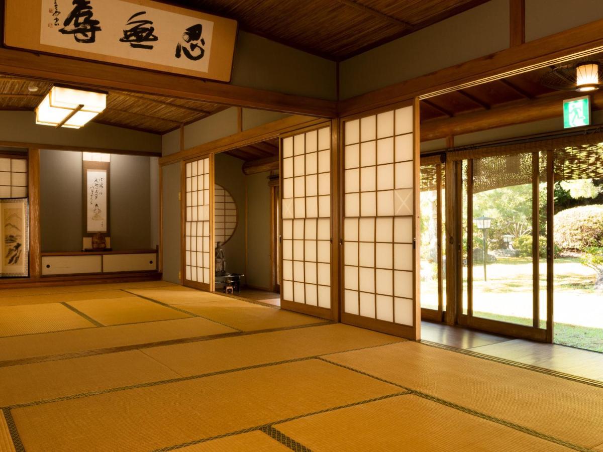 Miyajima Guest House Mikuniya Hatsukaichi Exteriör bild